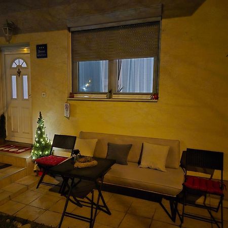 Apartman na jezeru Zagreb Zimmer foto