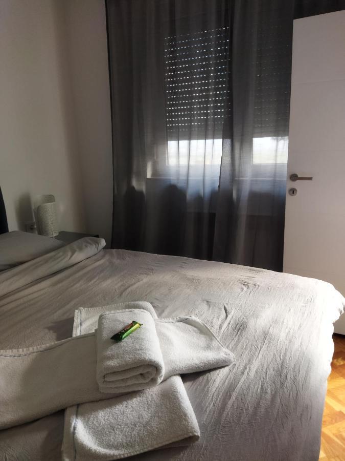 Apartman na jezeru Zagreb Exterior foto